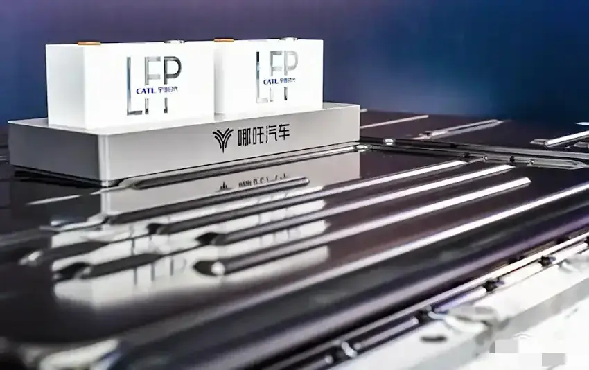 哪吒L 12.99萬(wàn)起,綜合續(xù)航超1300km,15萬(wàn)級(jí)市場(chǎng)競(jìng)爭(zhēng)激烈